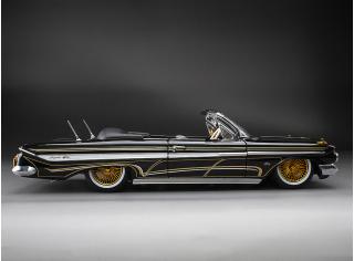 Chevrolet Impala open convertible Lowrider with movable suspension, black/chrome with small white wall tires SunStar Metallmodell 1:18